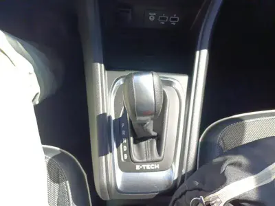 Usata Renault Captur Techno 145 CV (106 kW) 2023 Grigio scuro SUV