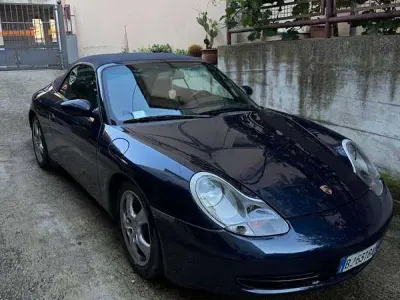 Usata Porsche 911 Carrera 4 Cabriolet 300 CV (220 kW) 2000 Cabrio