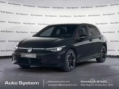 Nuova VW Golf VIII R-line Plus 150 CV (110 kW) 2026 Nero Berlina