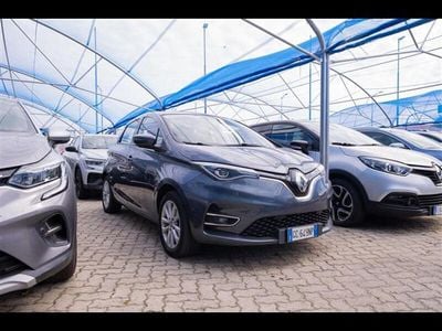 Usata Renault Zoe Zen 80 kW (109 CV) 2020 Grigio chiaro Utilitaria