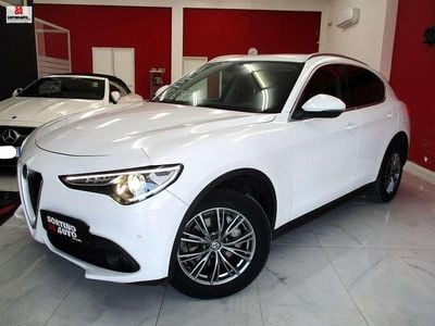 Usata Alfa Romeo Stelvio Executive 210 CV (154 kW) 2018 Bianco SUV