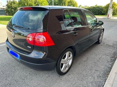 VW Golf V