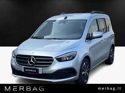 Usata Mercedes T180 Premium 116 CV (85 kW) 2022 Other Monovolume