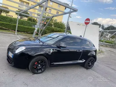 Usata Alfa Romeo MiTo 120 CV (88 kW) 2010 Nero Utilitaria