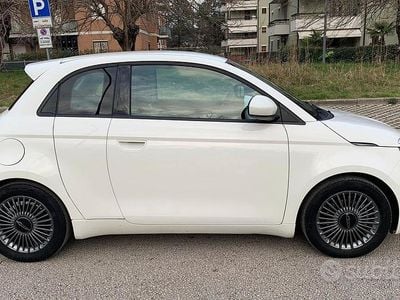 Usata Fiat 500e 2022 Bianco Utilitaria