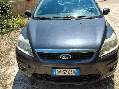 Usata Ford Focus 109 CV (80 kW) 2009 Grigio Berlina