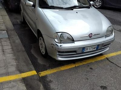 Usata Fiat 600 54 CV (39 kW) 2005 Berlina