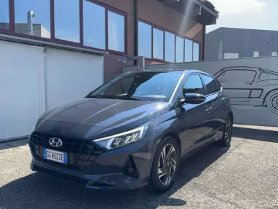 Usata Hyundai i20 84 CV (61 kW) 2021 Grigio Utilitaria