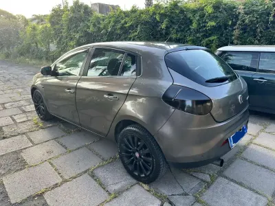 Usata Fiat Bravo Emotion 105 CV (77 kW) 2009 Utilitaria