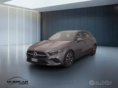 Usata Mercedes A180 Advanced 116 CV (85 kW) 2025 Grigio Berlina