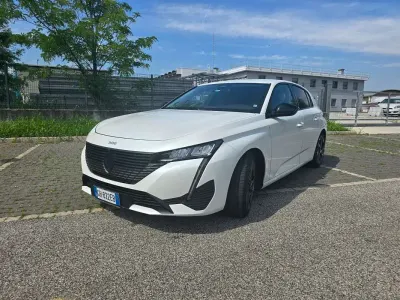 Usata Peugeot 308 Allure 131 CV (96 kW) 2022 Bianco Berlina
