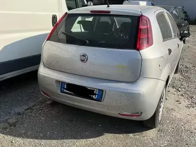 Usata Fiat Punto 2018 Grigio Utilitaria
