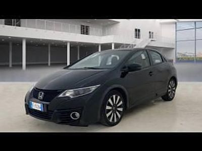 Usata Seat Ibiza Reference 90 CV (66 kW) 2019 Bianco metallizzato Utilitaria