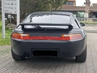 Usata Porsche 928 349 CV (256 kW) 1995 Nero Coupé
