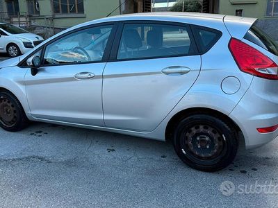Usata Ford Fiesta 60 CV (44 kW) 2011 Utilitaria