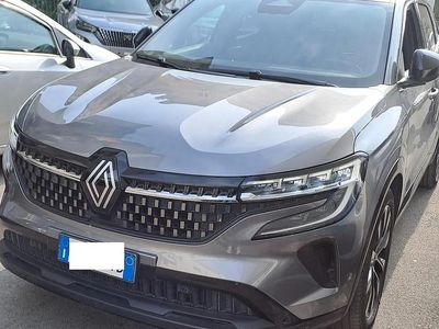 Usata Renault Austral Techno 130 CV (95 kW) 2023 Grigio SUV