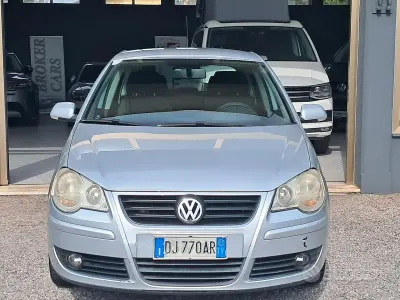Usata VW Polo Comfortline 69 CV (50 kW) 2007 Grigio Utilitaria
