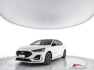 Usata Ford Focus ST-Line X 116 CV (85 kW) 2024 Bianco Berlina