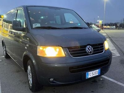 Usata 2008 VW Caravelle Comfortline Monovolume | 13.000 € (Buon prezzo)