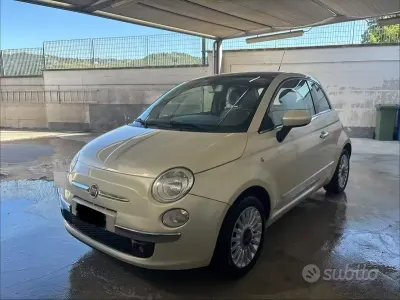 Usata Fiat 500 Lounge 75 CV (55 kW) 2008 Bianco Berlina