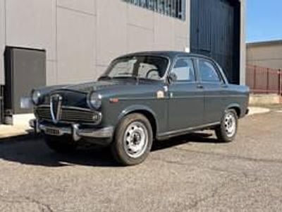 Usata Alfa Romeo Giulietta Ti 65 CV (47 kW) 1961 Grigio Berlina