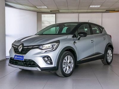 Usata Renault Captur Zen 101 CV (74 kW) 2020 Grigio metallizzato chiaro SUV