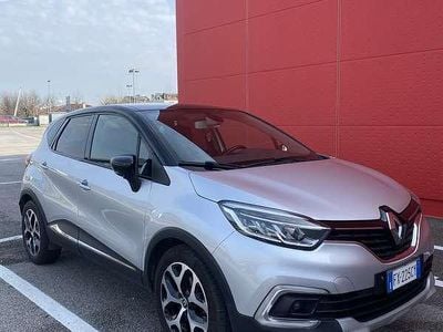 Usata Renault Captur 90 CV (66 kW) 2018 Grigio SUV