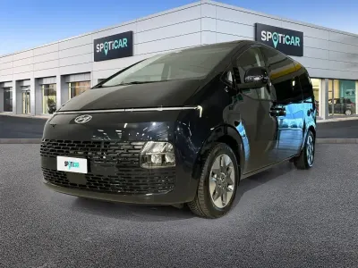 Gebraucht Hyundai Staria 177 PS (130 kW) 2023 Schwarz Van / Kleinbus