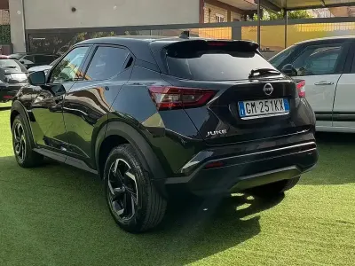 Usata Nissan Juke N-Connecta 114 CV (83 kW) 2022 Nero SUV