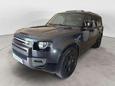 Usata Land Rover Defender SE Dynamic 249 CV (183 kW) 2024 Grigio SUV