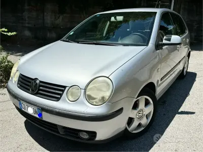 Usata VW Polo Trendline 75 CV (55 kW) 2003 Grigio Berlina