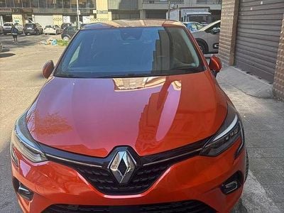 Begagnad Renault Clio V 86 HK (63 kW) 2021 Sedan