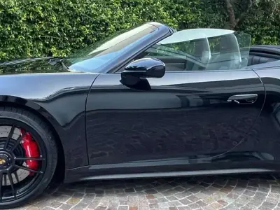 Usata Porsche 992 480 CV (353 kW) 2023 Cabrio