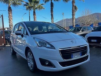 Brugt Peugeot 5008 Allure 120 HK (88 kW) 2016 Hvid MPV