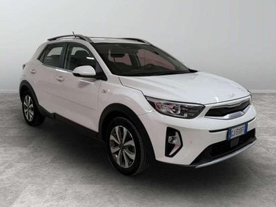 Usata Kia Stonic Style 82 CV (60 kW) 2022 Bianco SUV