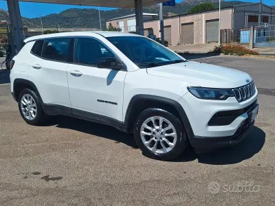 Usata Jeep Compass 131 CV (96 kW) 2021 Bianco SUV
