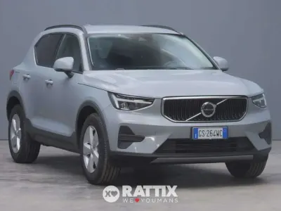 Usata Volvo XC40 129 CV (94 kW) 2024 Grigio SUV
