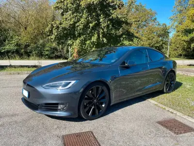 Usata Tesla Model S