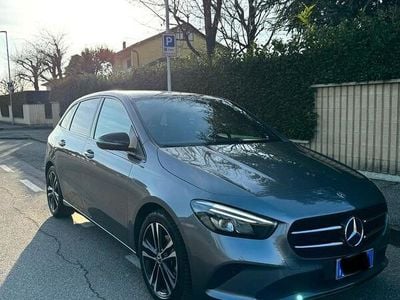 Usata Mercedes B180 136 CV (100 kW) 2021 Grigio Utilitaria