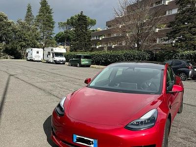 Usata Tesla Model 3 Standard Range 239 kW (325 CV) 2021 Rosso Berlina