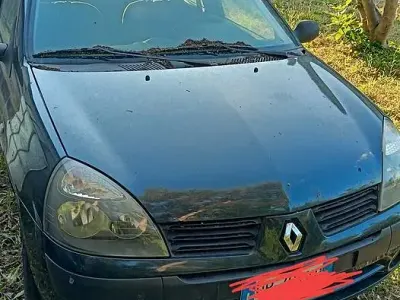 Usata Renault Clio 65 CV (47 kW) 2004 Utilitaria