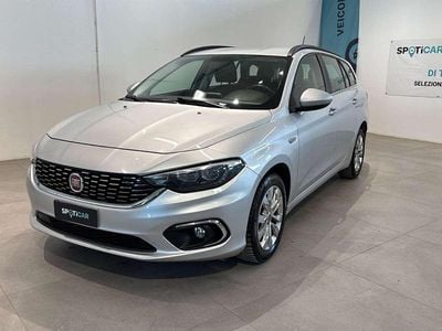Usata Fiat Tipo Business 120 CV (88 kW) 2020 Argento Station wagon
