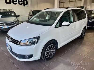Usata VW Touran Comfortline 105 CV (77 kW) 2011 Bianco Monovolume