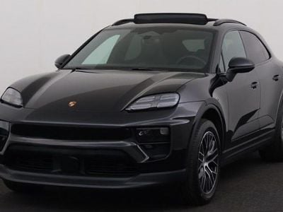 Usata Porsche Macan 4 Electric 266 kW (362 CV) 2024 Nero(met.) SUV