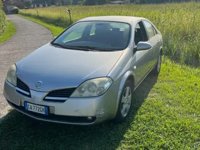 Usata Nissan Primera 116 CV (85 kW) 2003 Argento Berlina