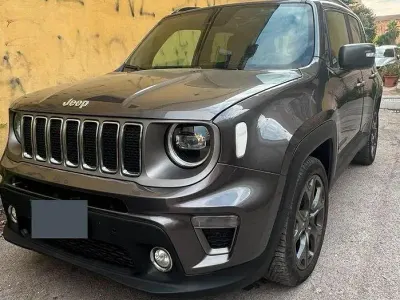 Usata Jeep Renegade 170 CV (125 kW) 2021 Grigio SUV