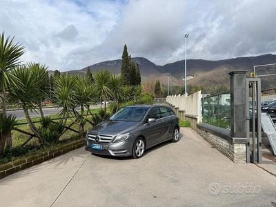 Usata Mercedes B200 Premium 184 CV (135 kW) 2013 Monovolume