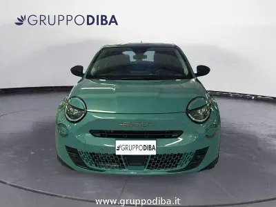 Usata Fiat 600 101 CV (74 kW) 2025 Azzurro SUV