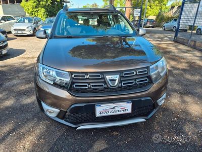 Gebraucht Dacia Sandero Comfort 90 PS (66 kW) 2019 Braun Limousine
