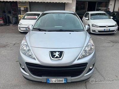 Usata Peugeot 207 70 CV (51 kW) 2011 Grigio Berlina